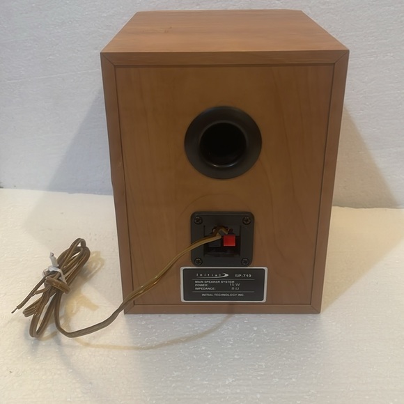 Initial bookshelf audio main speaker system SP– 710 - Picture 2 of 7